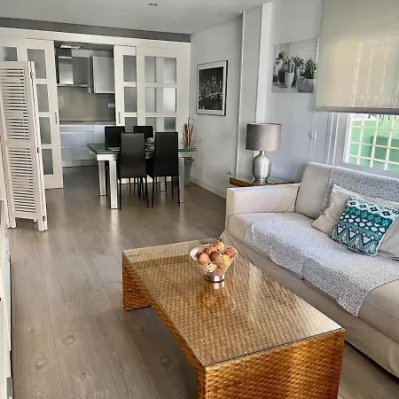 Primera Linea Paseo Maritimo Apartment Aguadulce (Almeria)