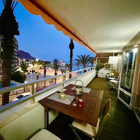 Primera Linea Paseo Maritimo Apartment