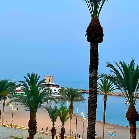Primera Linea Paseo Maritimo * 아구아둘세